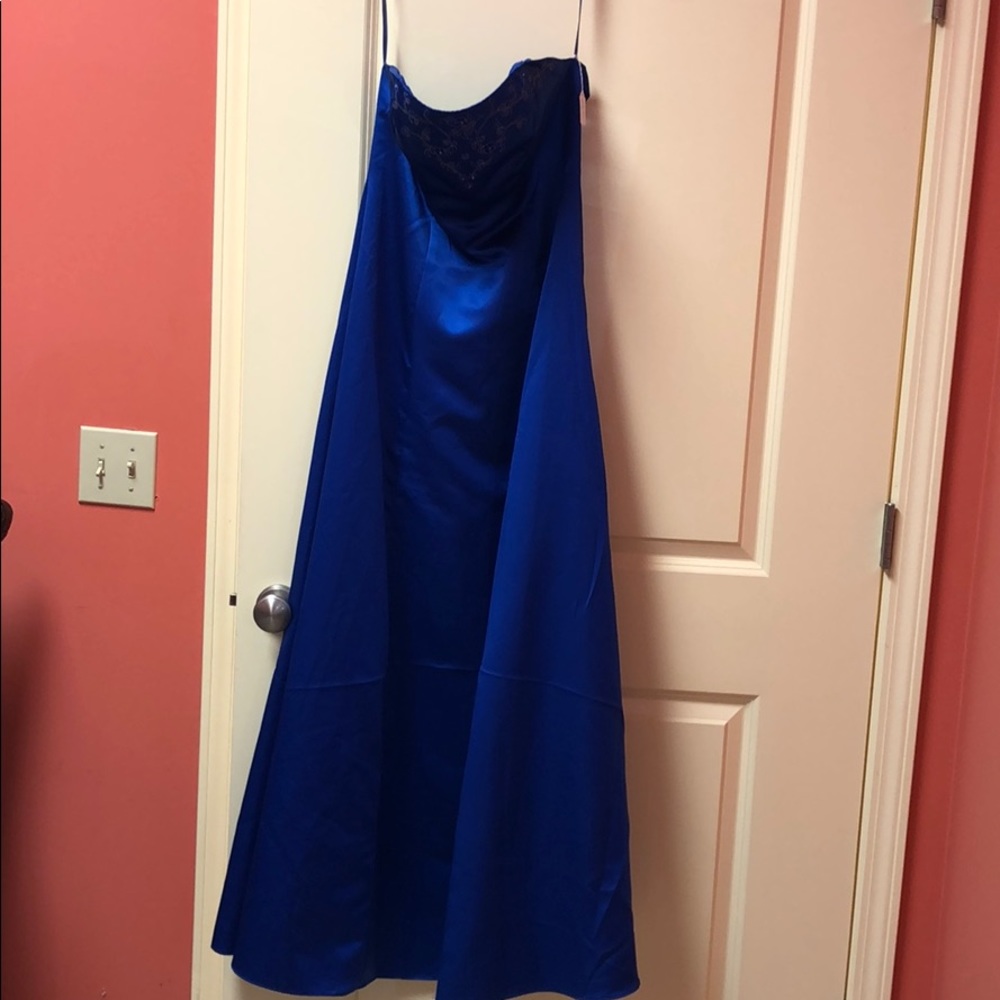 Royal Blue Strapless Bridesmaid Dress